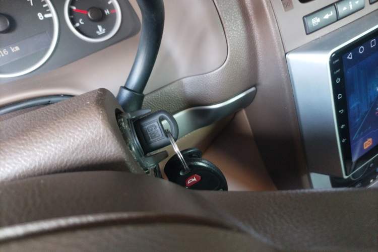 Used Buick GL8 2014 2.4L Classic Edition
