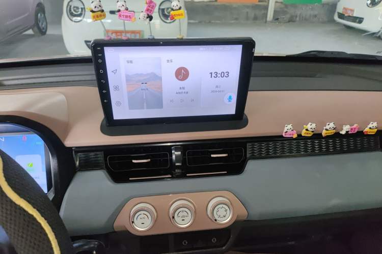 Used Chery QQ Ice Cream 2025 205km Qi Energy Version Audio And AC Panel