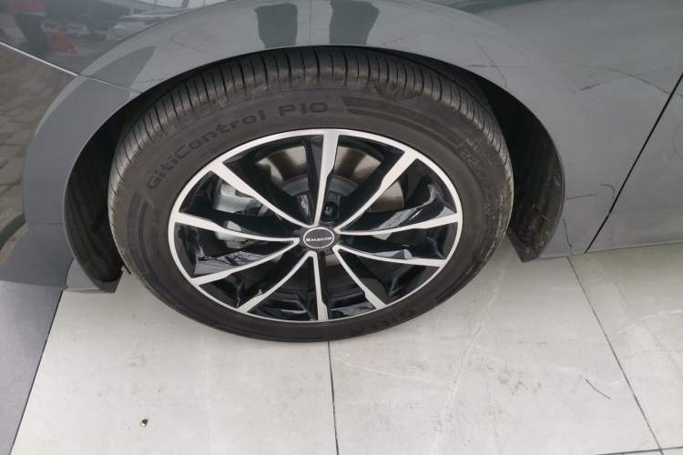 Used Roewe D7 2025 DMH 125km World Champion Edition
