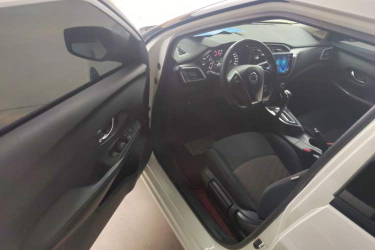 Used Nissan Lannia 2021 1.6L CVT Cool Edition Driver Seat