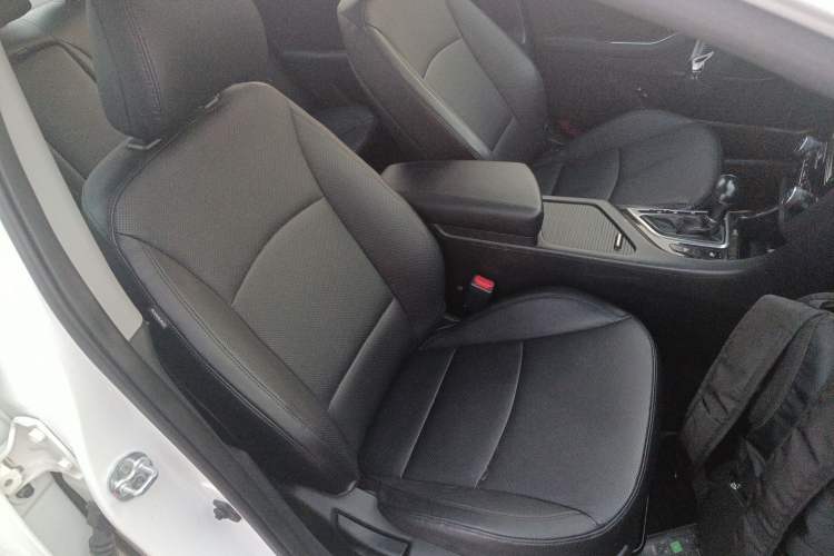 Used Kia K5 2015 2.0L Automatic LUX