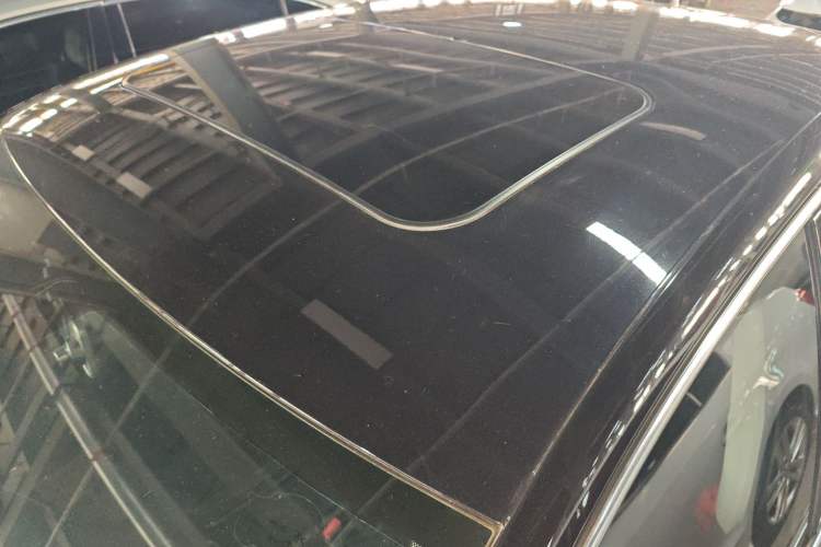 Used Volkswagen Passat 2017 330TSI DSG Luxury Edition Roof