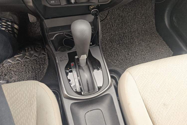 Used Honda Greiz 2016 1.5L CVT Classic Edition