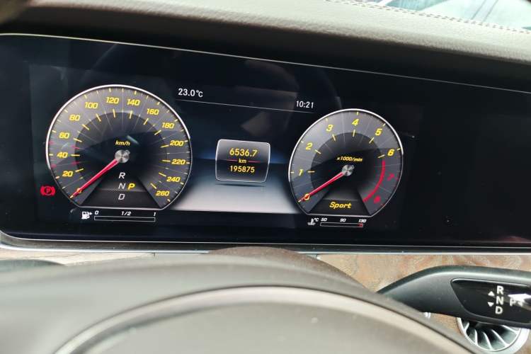 Used Mercedes-Benz E-Class 2018 E 300 L Luxury Model
