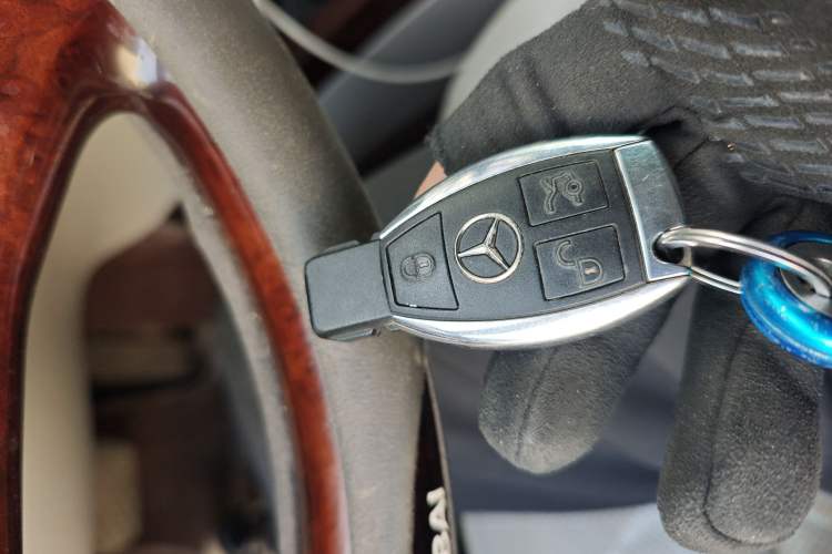 Used Mercedes-Benz S-Class 2011 S 350 L CGI