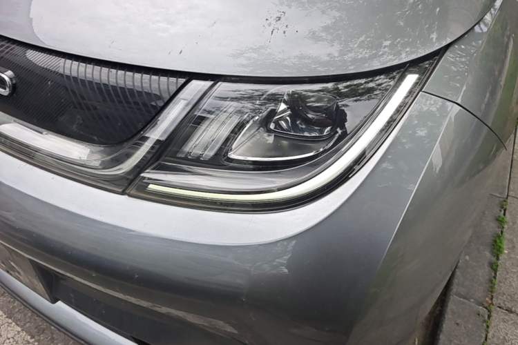 Used BYD Dolphin 2023 420 km Free Version
