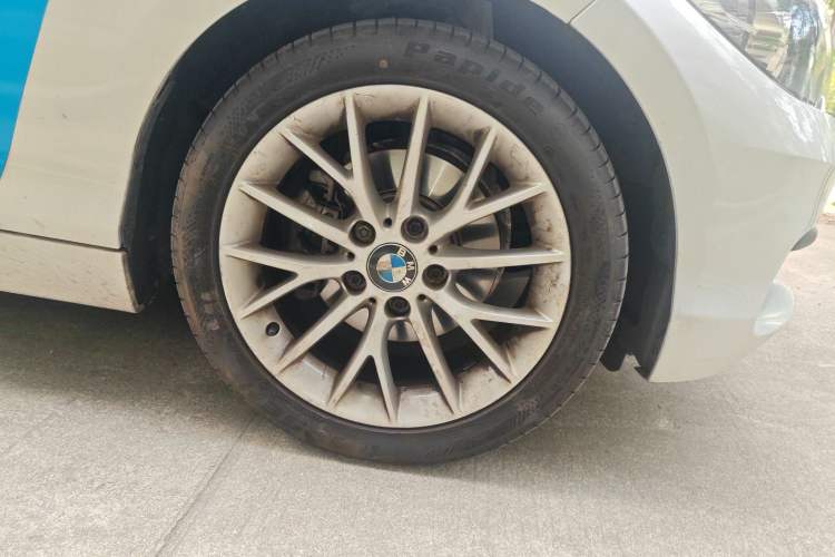 Used BMW 1 Series 2015 120i Leading Model