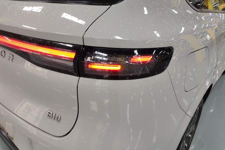 Used Leapmotor B10 2025 510 Joyful Edition Exterior 3