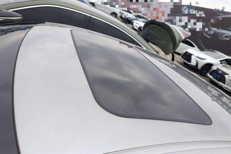 Used Lexus ES 2022 300h Excellence Edition
