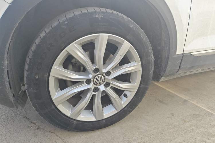 Used Volkswagen T-ROC 2018 230TSI DSG Two-Wheel Drive Advanced Version China V Standard