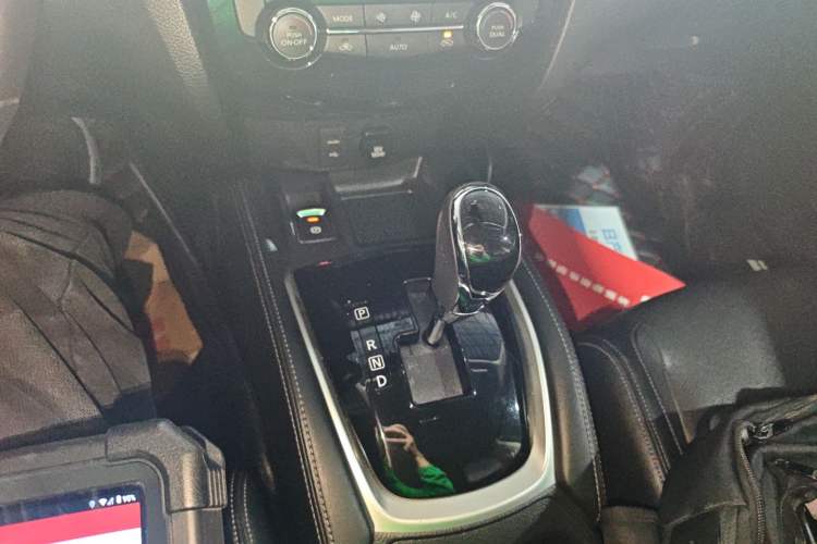 Used Nissan X-Trail 2020 2.0L XL ITS CVT 2WD SmartConnect Comfort Edition
