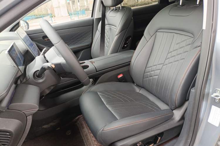 Used Baojun Enjoy 2025 All-Electric 600km Luxury Edition