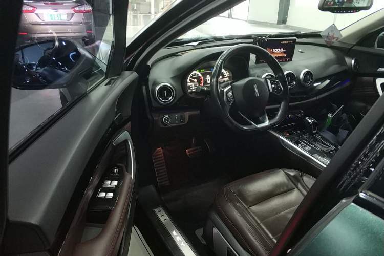 Used Wey VV7 2017 2.0T Flagship Model