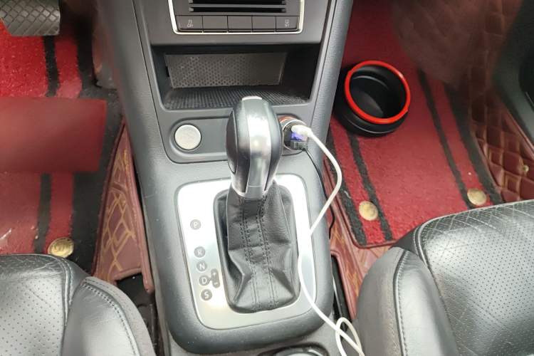 Used Volkswagen Tiguan L 2015 1.8TSI Automatic Two-Wheel Drive Luxury Model