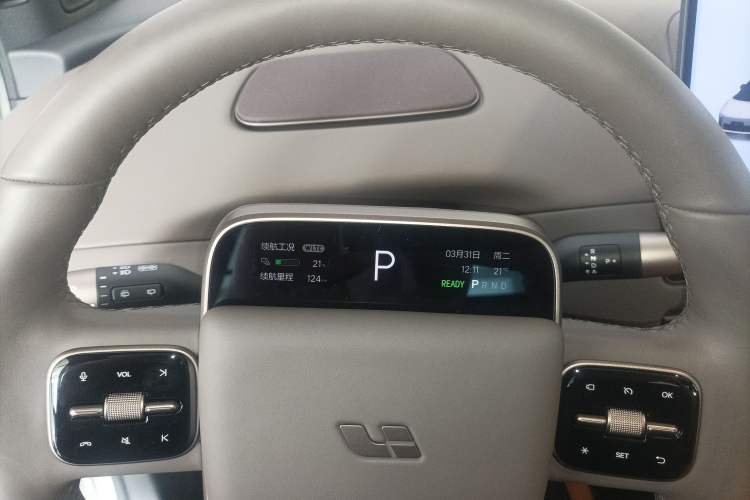 Used Li Auto i8 2025 Model Standard Version
