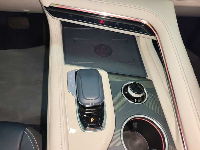Used Zeekr 001 2023 WE Edition 100 kWh — 13