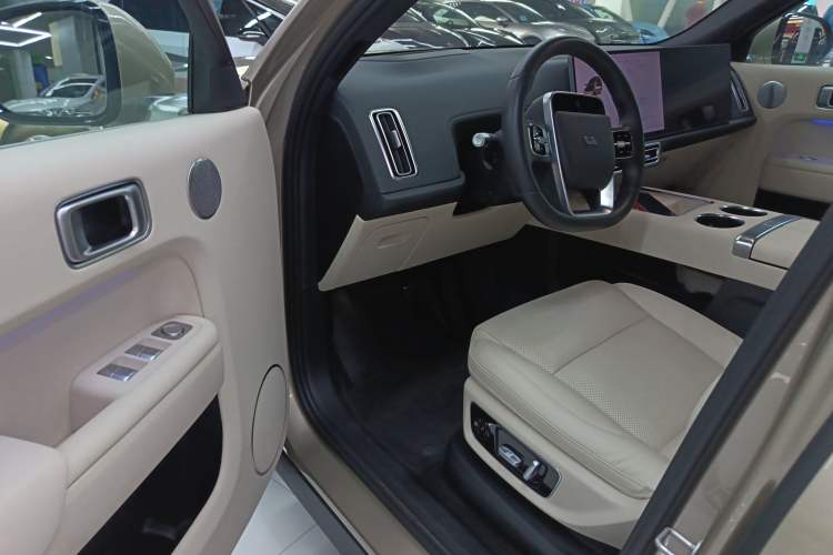 Used Li Auto L8 2023 Pro Model Driver Seat