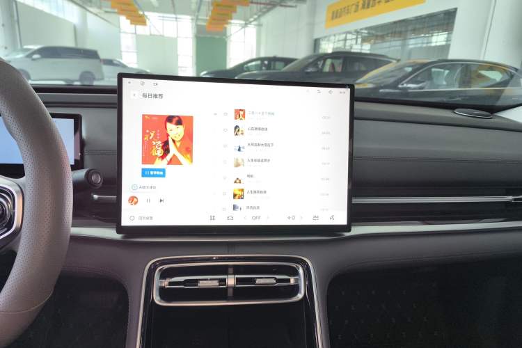 Used Geely Galaxy A7 2025 Model EM-i 150km Exploration+ Edition
