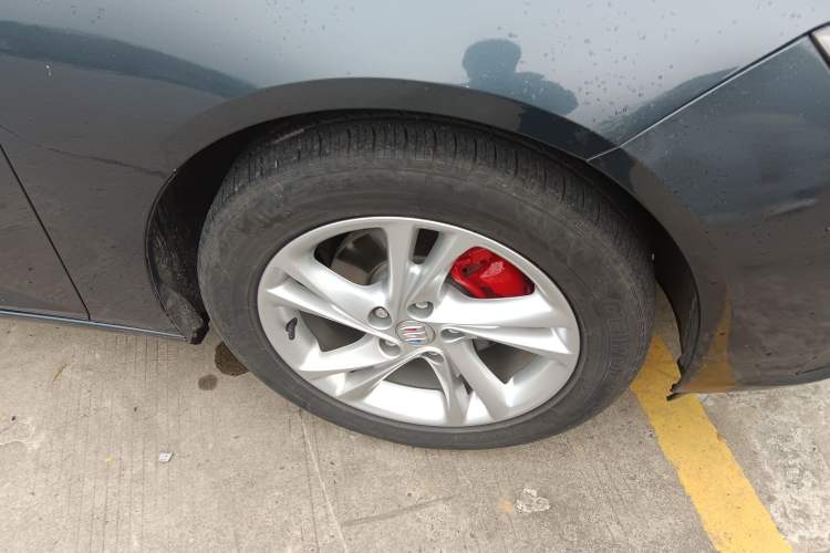 Used Buick Regal 2020 552T Luxury Version Right Front Wheel Hub