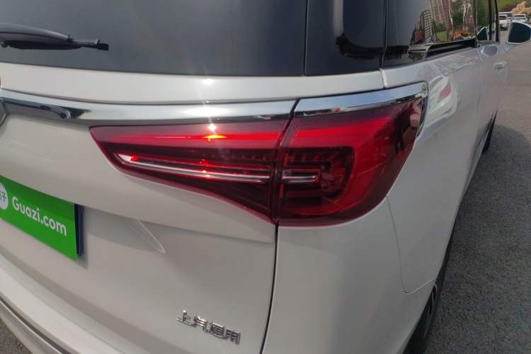 Used Buick GL8 2023 ES Lu Zun Comfort Model Exterior 3