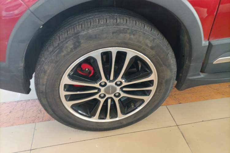 Used Haval H1 2015 1.5L AMT Luxury Model Left Front Wheel Hub