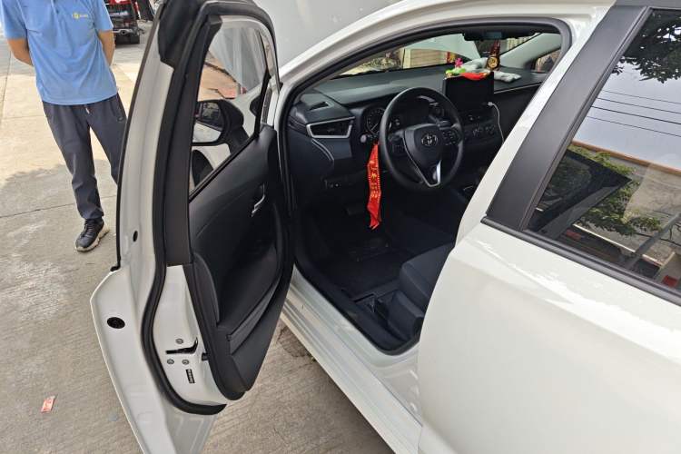 Used Toyota Corolla 2025 Model 1.2T Pioneer Edition Driver Seat