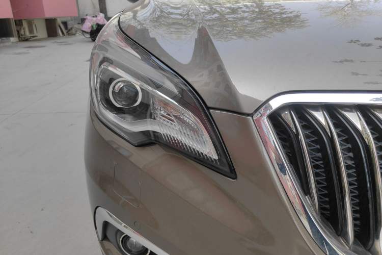 Used Buick Envision 2014 28T Four-Wheel Drive Luxury Model