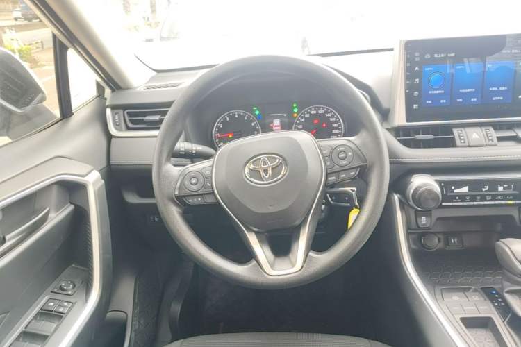 Used Toyota RAV4 2020 2.0L CVT Two-Wheel Drive Urban Edition
