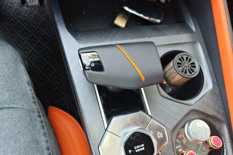 Used CHANGAN UNI-V 2023 1.5T Sport Edition
