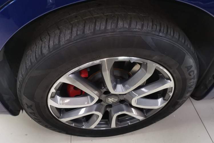 Used Maserati Levante 2016 3.0T Standard Edition Left Front Wheel Hub