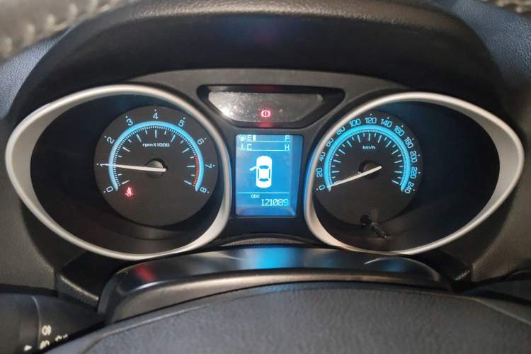 Used GAC Trumpchi GS5 2012 2.0L Manual Two-Wheel-Drive Anniversary Limited Edition