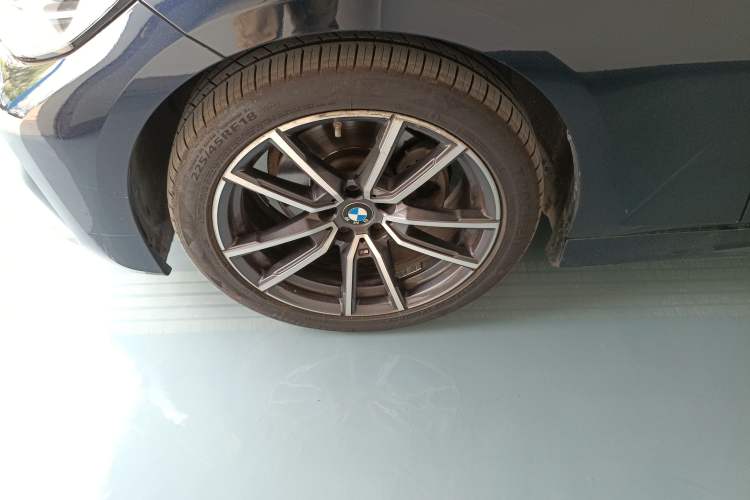 Used BMW 3 Series 2021 Facelifted 320Li M Sport Package
