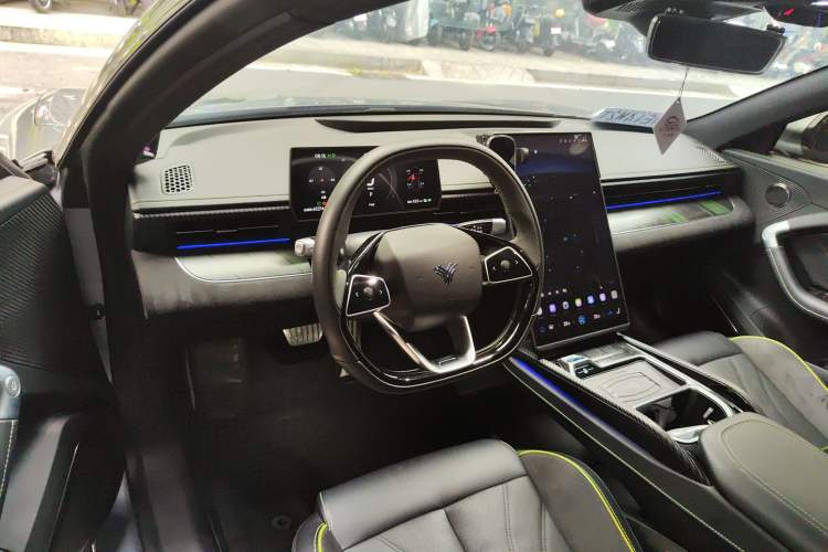 Used NETA GT 2023 560 Center Console