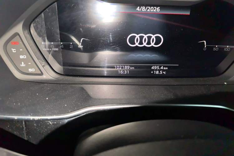 Used Audi Q3 2022 40 TFSI RS Package Performance Model Odometer Close Up