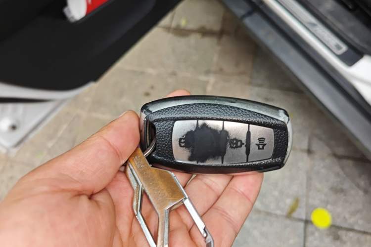 Used Haval H6 2018 Sport Edition 1.5T Automatic Two-Wheel Drive Elite Model China V Standard Vehicle Key