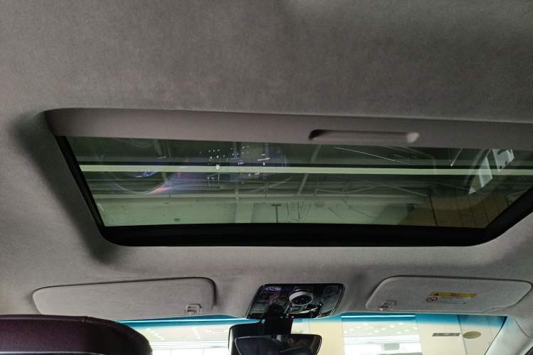 Used Buick Century 2023 2.0T Six-Seater Yinshi Edition