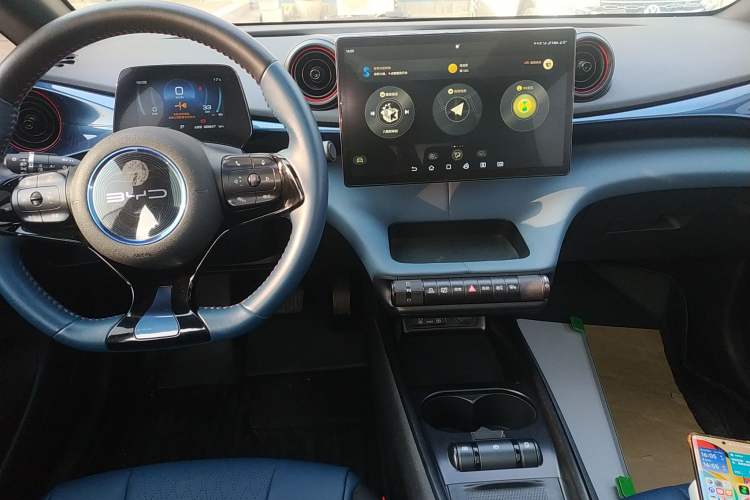 Used BYD Dolphin 2021 405 km Fashion Edition
