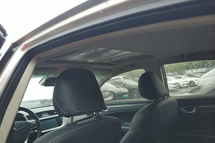 Used Geely Auto Emgrand GL 2017 1.8L Manual Elite Model