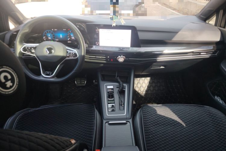 Used Volkswagen Golf 2021 280TSI DSG R-Line Center Console