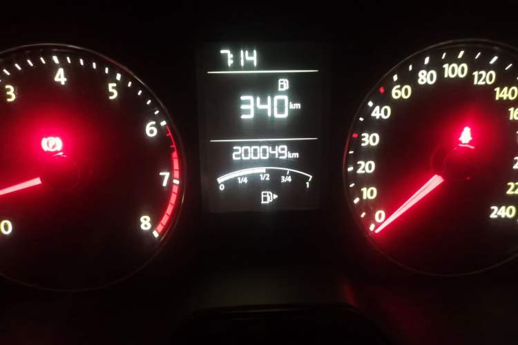 Used Volkswagen Lavida 2013 Restyled Classic 1.6L Manual Comfort Edition
