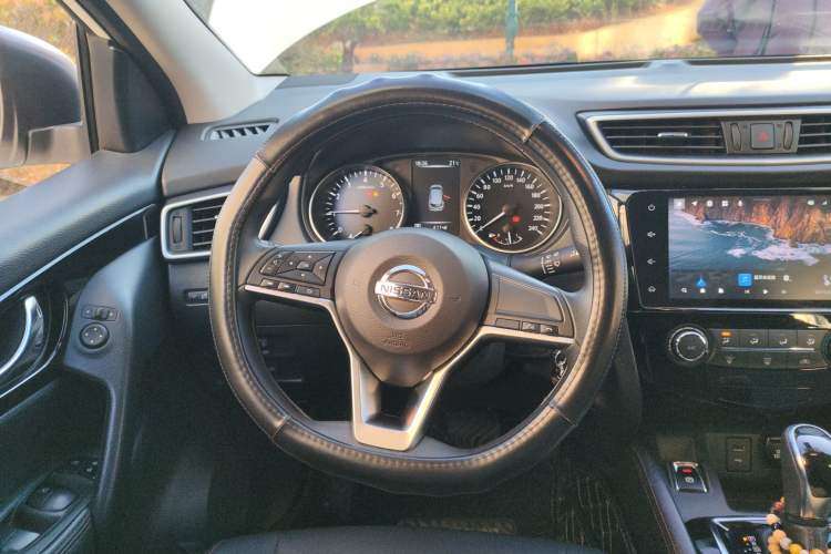 Used Nissan Qashqai 2021 2.0L CVT Smart Enjoyment Version Steering Wheel