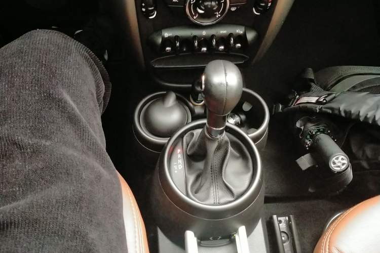 Used MINI Countryman 2016 1.6T COOPER ALL4 Fun Equipment Enthusiast