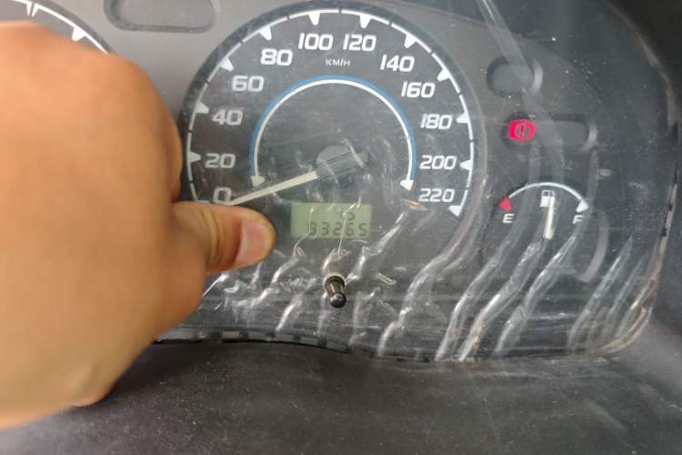 Used JMC Transit 2020 2.8T Business-Grade Long-Wheelbase Mid-Roof 9-Seater China V Emission Standard JX493 Odometer Close Up