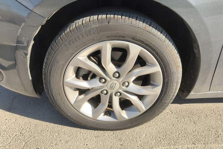 Used Geely Auto Emgrand GL 2017 1.8L Manual Elite Model