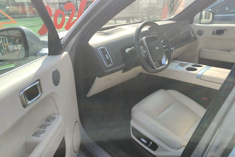 Used Li Auto L7 2023 Max model
