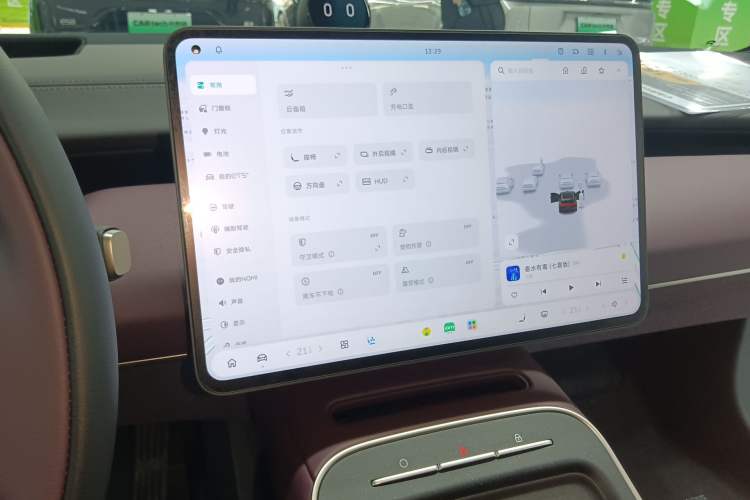 Used Nio ET5T 2025 75 kWh Touring
