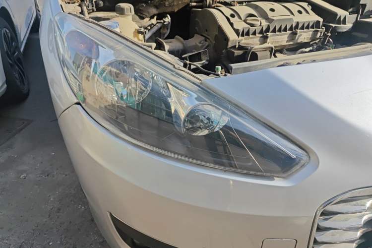 Used Peugeot 308 2012 1.6L Manual Fashion Edition