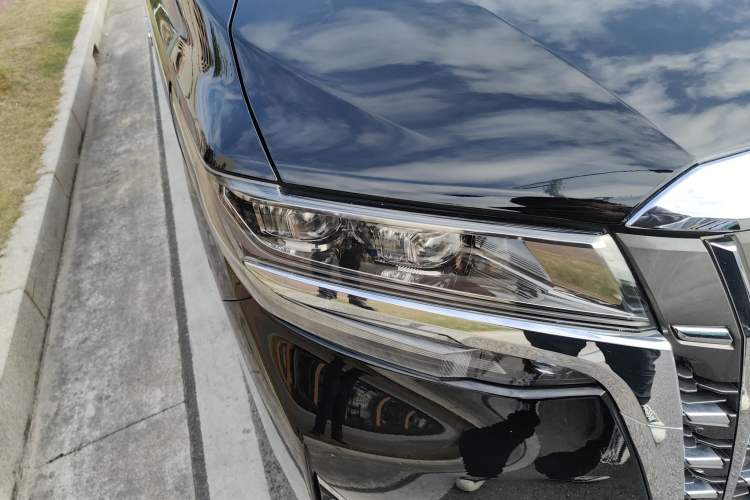 Used Toyota Alphard 2020 Dual-Engine 2.5L Prestige Edition