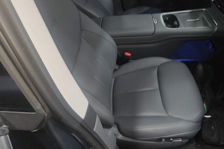 Used XPeng G6 2025 625 Long-Range Max Flagship Edition
