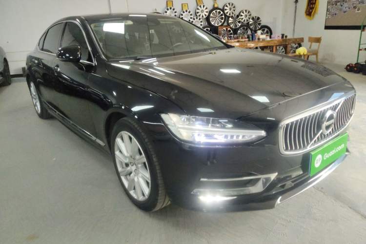 Used Volvo S90 2020 T5 Zhiyi Luxury Edition